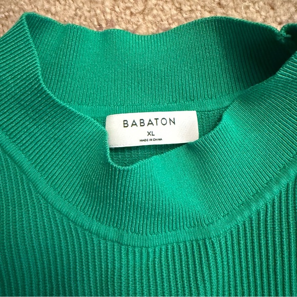 Kelly Green Sculpt Knit Mockneck Halter Top - Picture 3 of 6